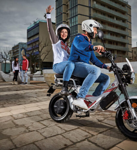 immagine motorino garelli scooter elettrico
